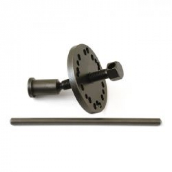 Clutch hub puller tool