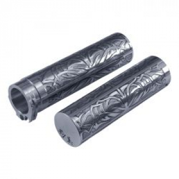 Weall, aluminum engraved grip set. Makato