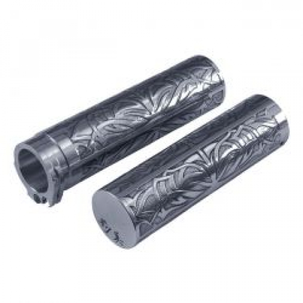 Weall, aluminum engraved grip set. Makato