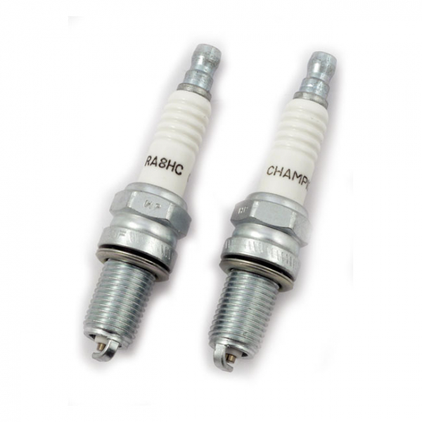 Champion, Copper Plus spark plug set . RA8HC