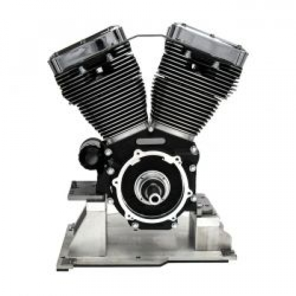 S&S, 4-1/8" bore 124" long block TC engine. Black/chrome