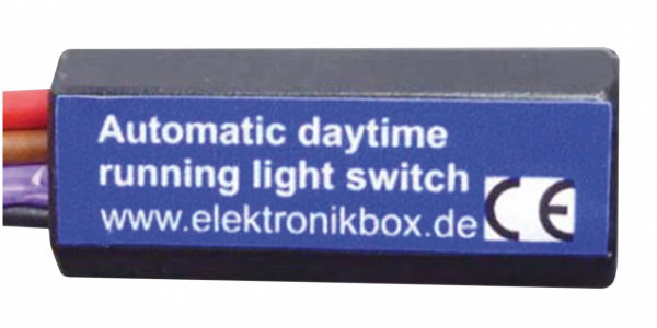 ELEKTRONIKBOX AUTOMATISCHER TAGFAHRLICHTSCHALTER